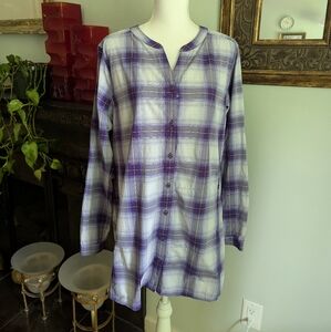 Duluth Trading ButtonUp VNeck Tunic Shirt Womens 2XL Purple Plaid Collarless 132